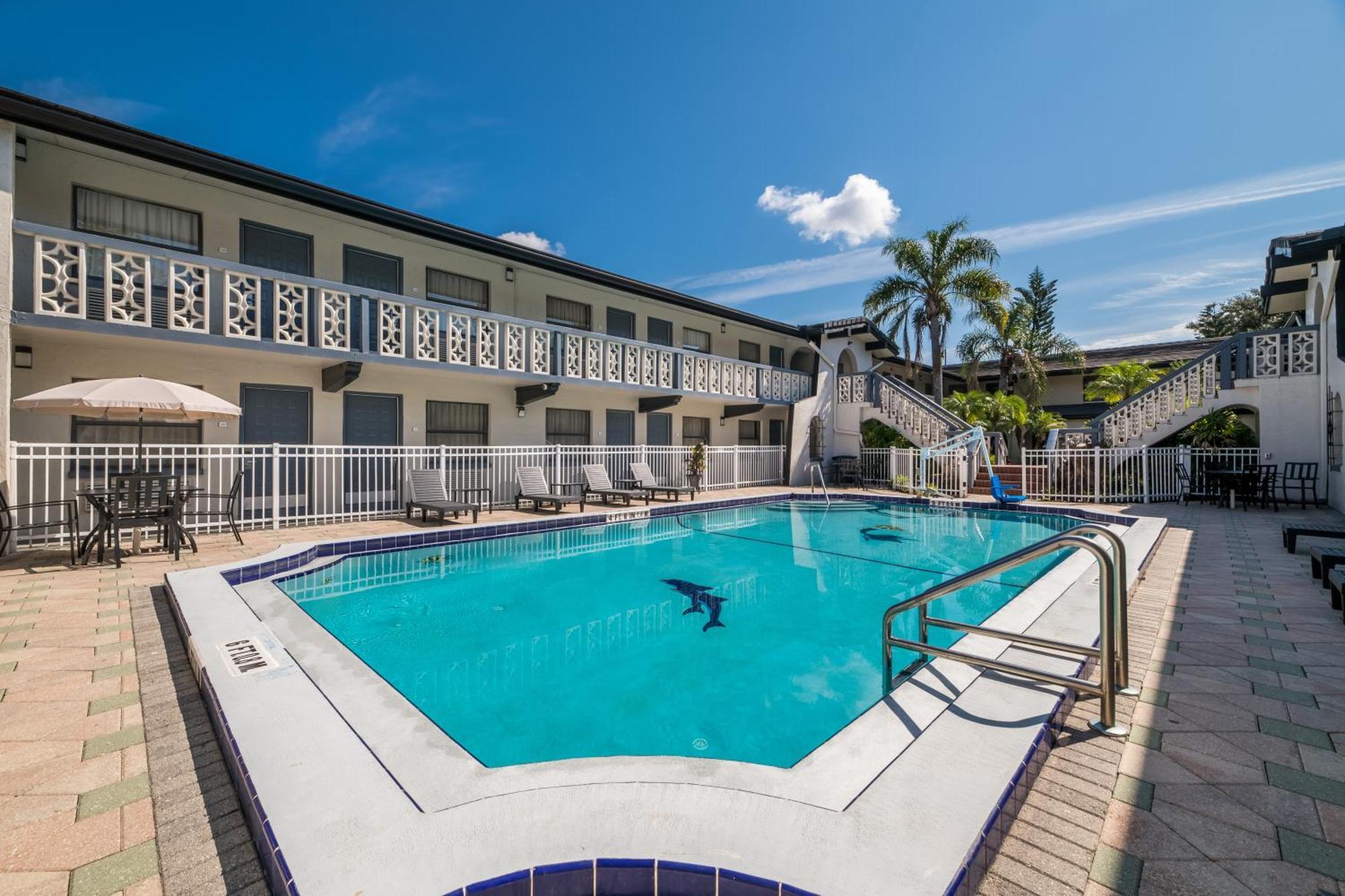 Quality Inn & Suites Altamonte Springs Orlando-North Exterior photo